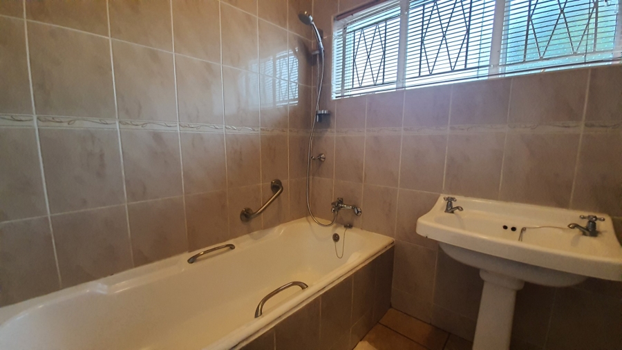 To Let 3 Bedroom Property for Rent in Rietfontein A H North West